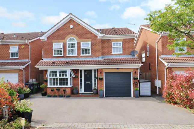 4 bed detached house