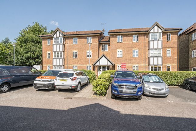 Artesian Grove, Barnet, EN5 2 bed apartment for sale