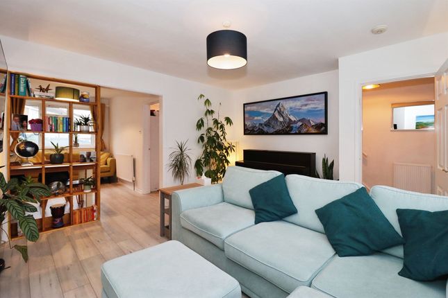 2 bed terraced house