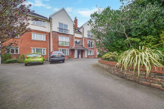2 bed flat