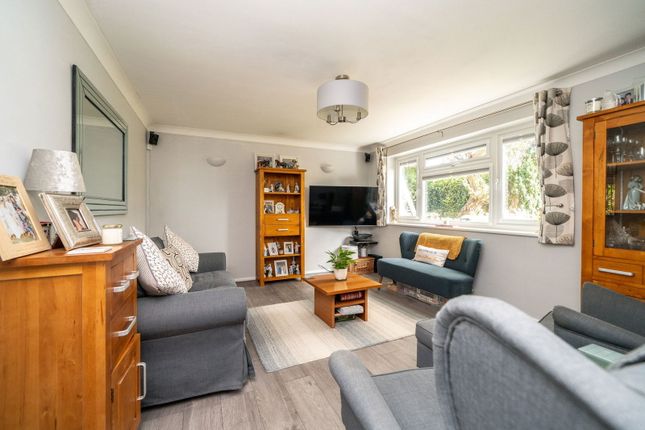 Goodwood Avenue, Watford WD24 3 bed detached house for sale