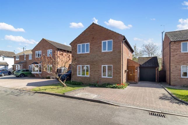 66 Giffard Drive, Welland, Malvern, WR13 4 bed detached house for sale