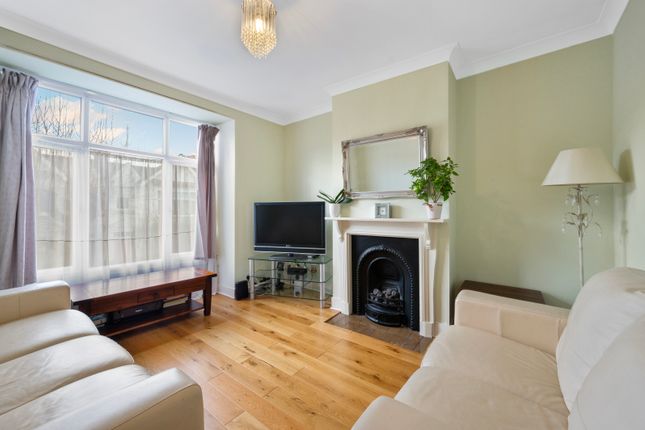 Delamere Road, Wimbledon SW20 1 bed maisonette for sale