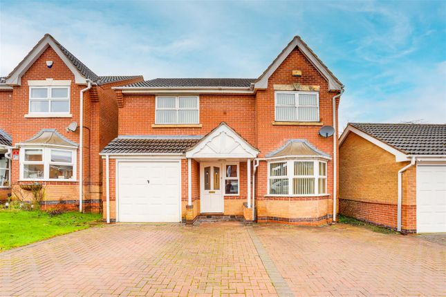 Hillingdon Avenue, Nuthall NG16 4 bed detached house for sale