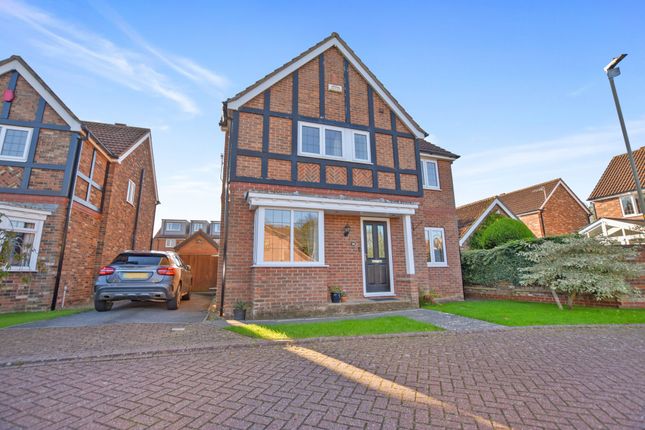 Newby Farm Close, Scarborough YO12 4 bed detached house for sale
