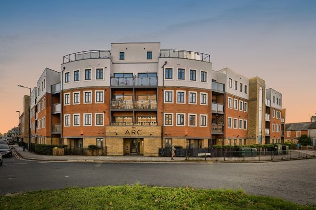 2 bed flat