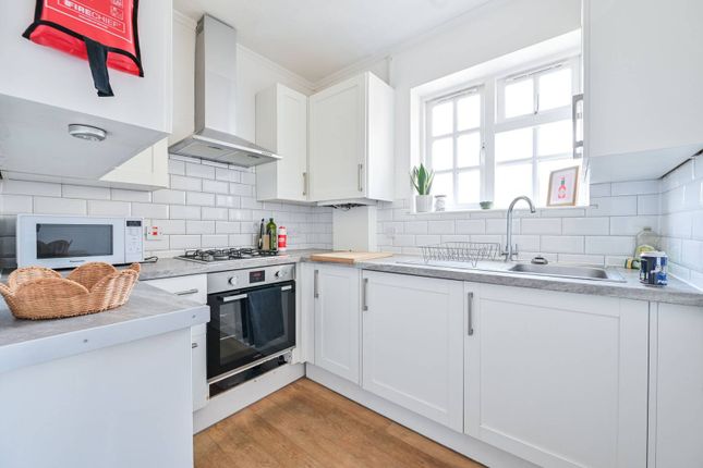3 bed flat