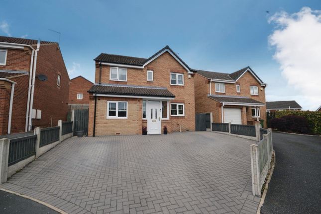Kingsley Drive, CASTLEFORD 5 bed detached house for sale