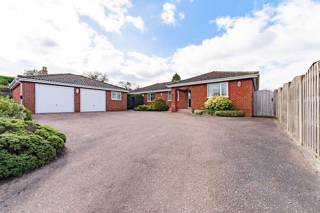 Denmark Hill, Diss IP22 4 bed detached bungalow for sale