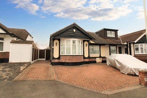 2 bed bungalow