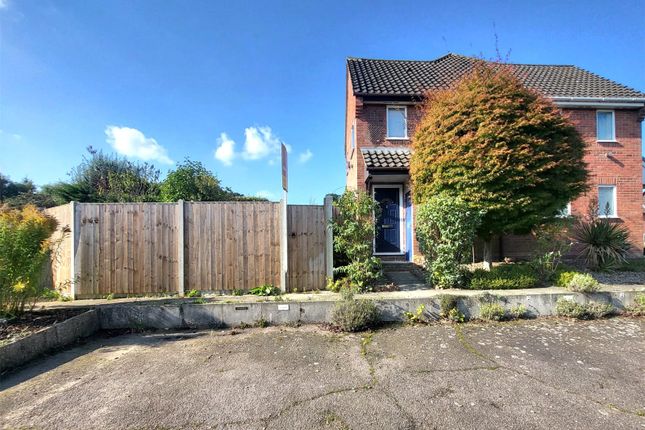 1 bedroom semi-detached house for sale