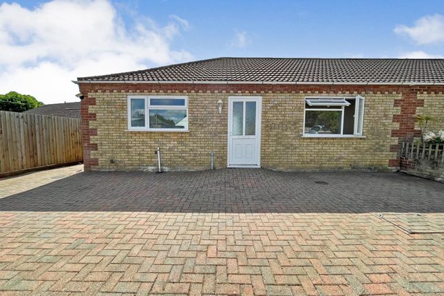 2 bedroom semi-detached bungalow for sale