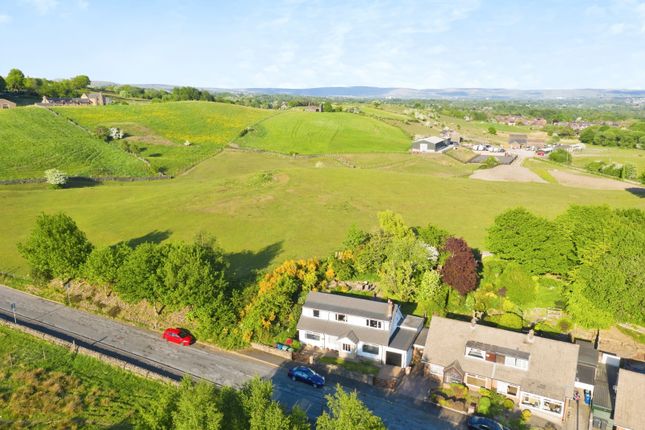5 bed detached house