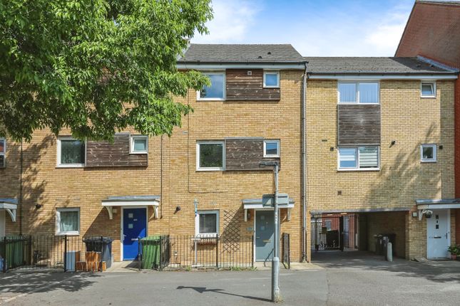 4 bed terraced house