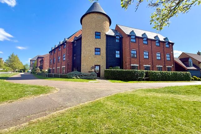 Islington Grove, Milton Keynes 2 bed apartment for sale