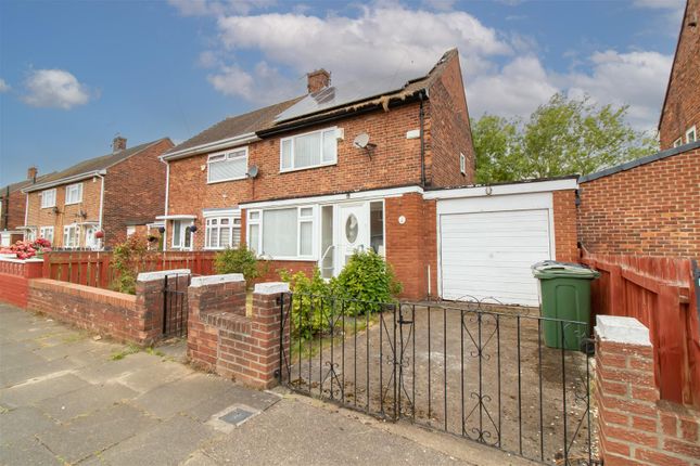 2 bedroom semi-detached house for sale