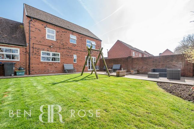Parish Gardens, Leyland 4 bed detached house for sale