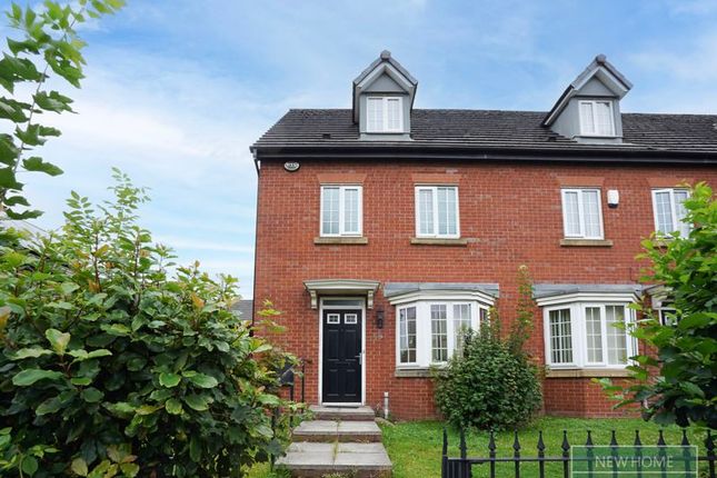 4 bedroom terraced house for sale