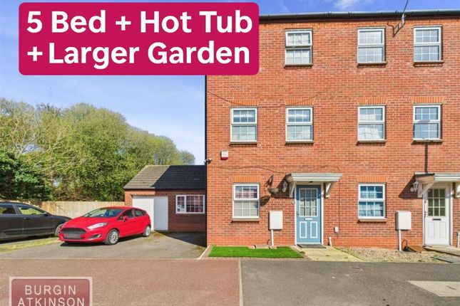 4 bedroom semi-detached house for sale