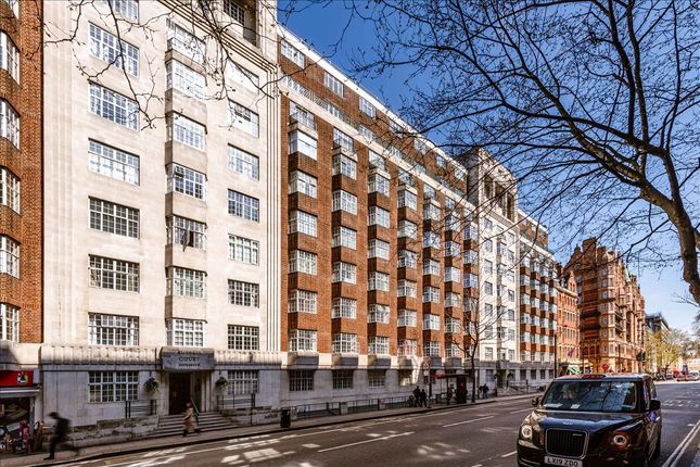 Russell Court, Bloomsbury, WC1H 1 bed apartment for sale