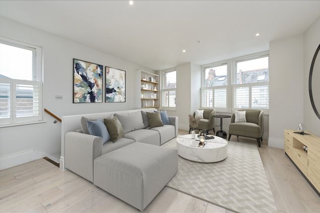 Shepherd's Bush W12 W12 2 bed flat for sale