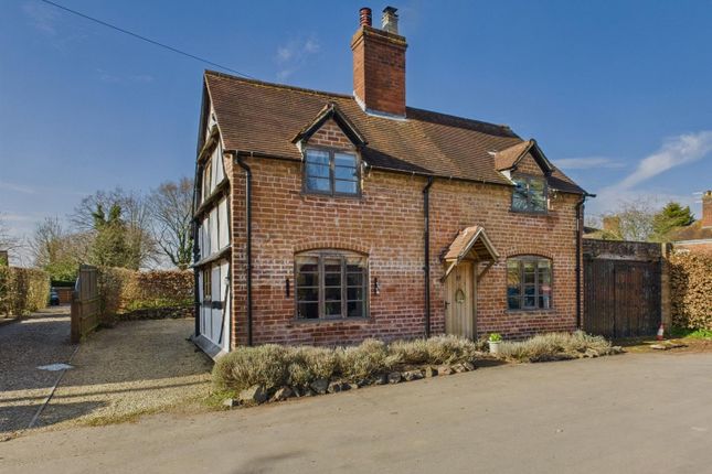 Church End, Hanley Castle, Worcester 3 bed detached house for sale