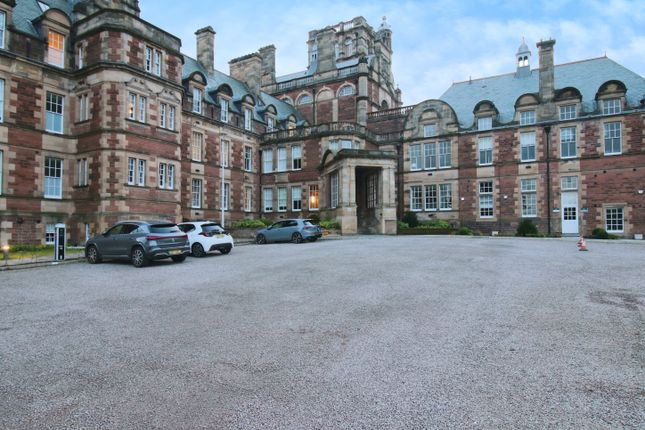 4 bedroom apartment for sale