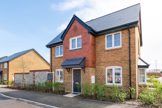 3 bed semi-detached house