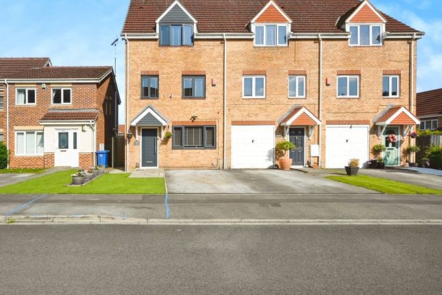 4 bedroom town house for sale