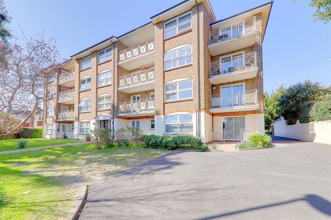 2 bed flat