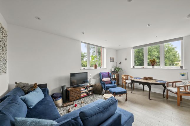 1 bed flat