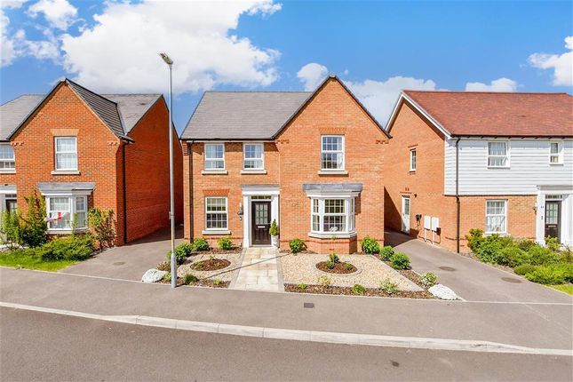 4 bed detached house