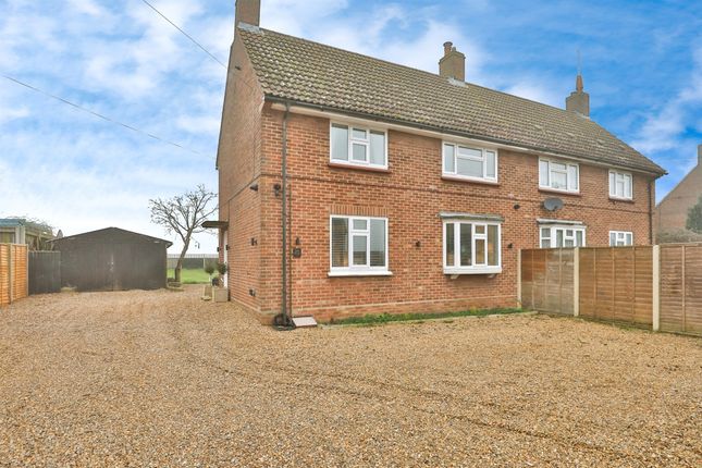 3 bed semi-detached house