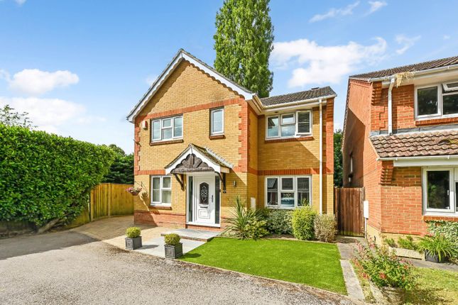 4 bed detached house