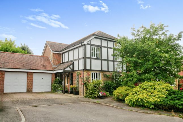 4 bed detached house