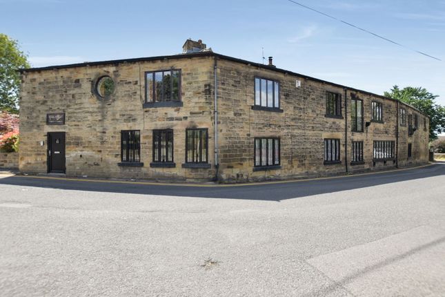 West Wells Road, Ossett WF5 6 bed detached house for sale