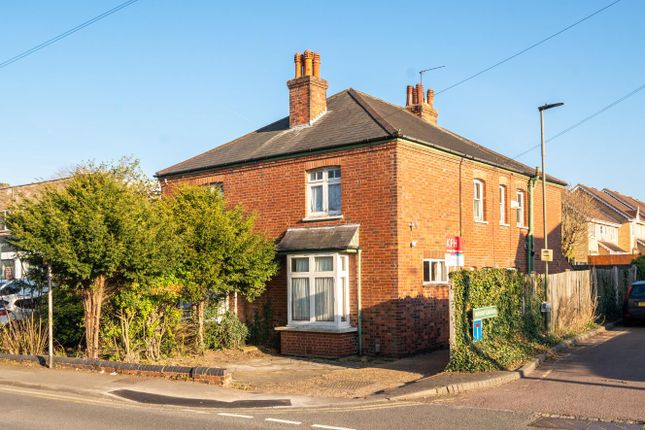 Willow Grove, Chislehurst, Kent, BR7 3 bed semi