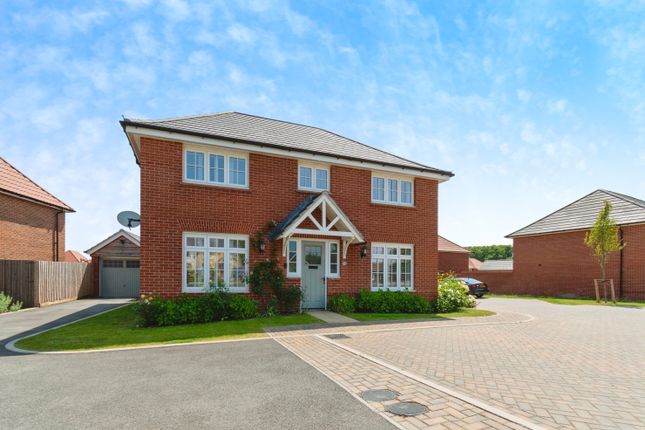 4 bed detached house