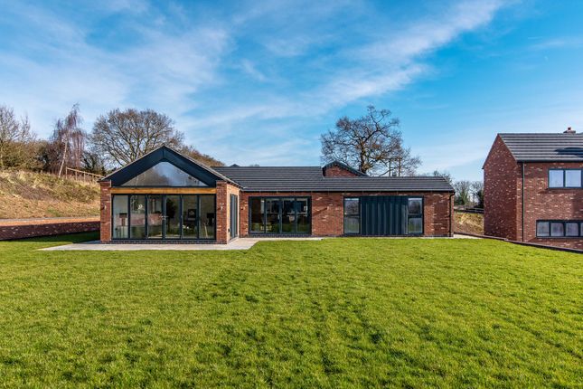 Rushy Lane Risley, Derbyshire, DE72 3XZ 4 bed detached bungalow for sale