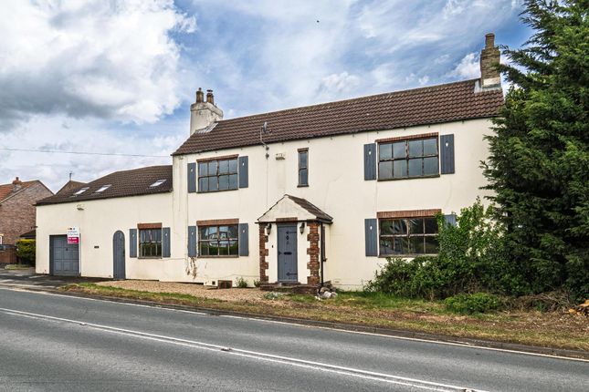 6 bed detached house