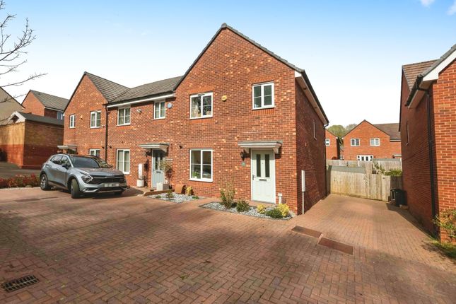 3 bedroom end of terrace house for sale