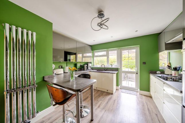 4 bedroom chalet for sale