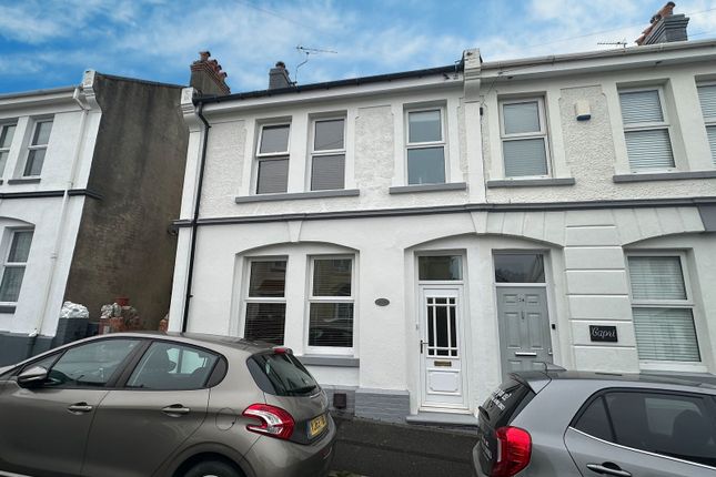 3 bed semi-detached house