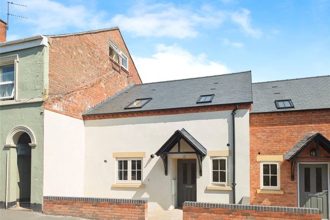 The Maltings, Oswestry, SY11 3 bed terraced house for sale