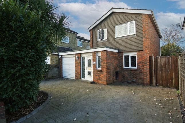 3 bed detached house