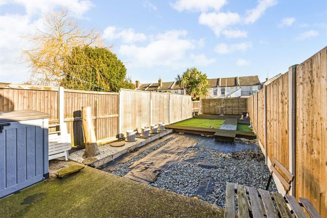 Samuel Road, Portsmouth 2 bed terraced house for sale