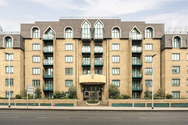 Westminster Bridge Road, London SE1 2 bed flat for sale