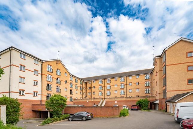 Ruislip Road East, UB6 1 bed flat for sale