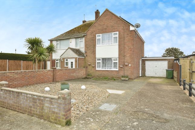 2 bedroom semi-detached house for sale
