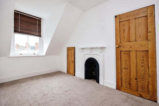 1 bed flat